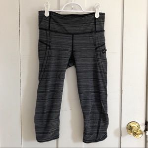 Lululemon Athletica Capri Legging Size 4 Pedal